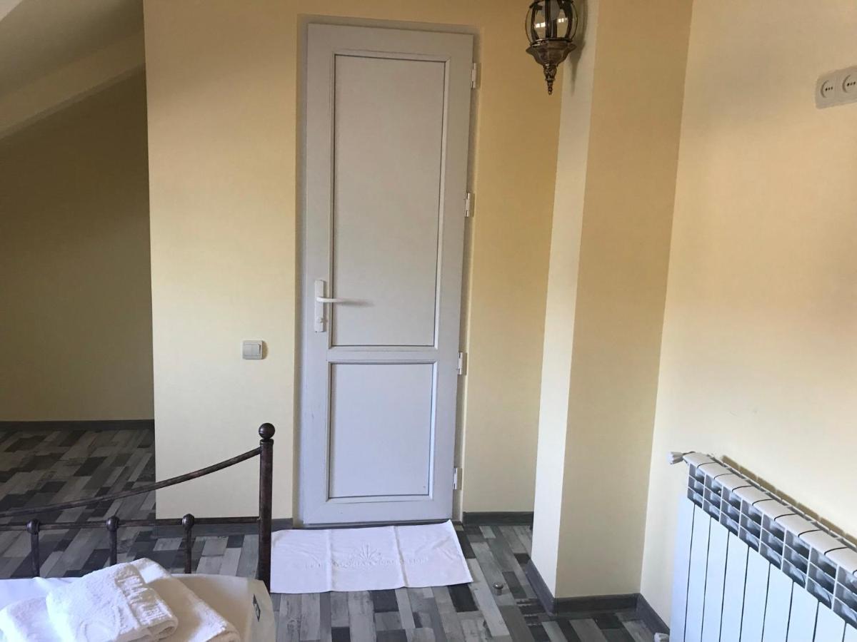 Апартамент Тамара Tbilisi Exterior photo